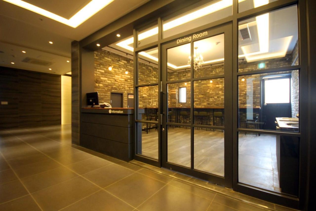 If Business Hotel Changwon Eksteriør billede